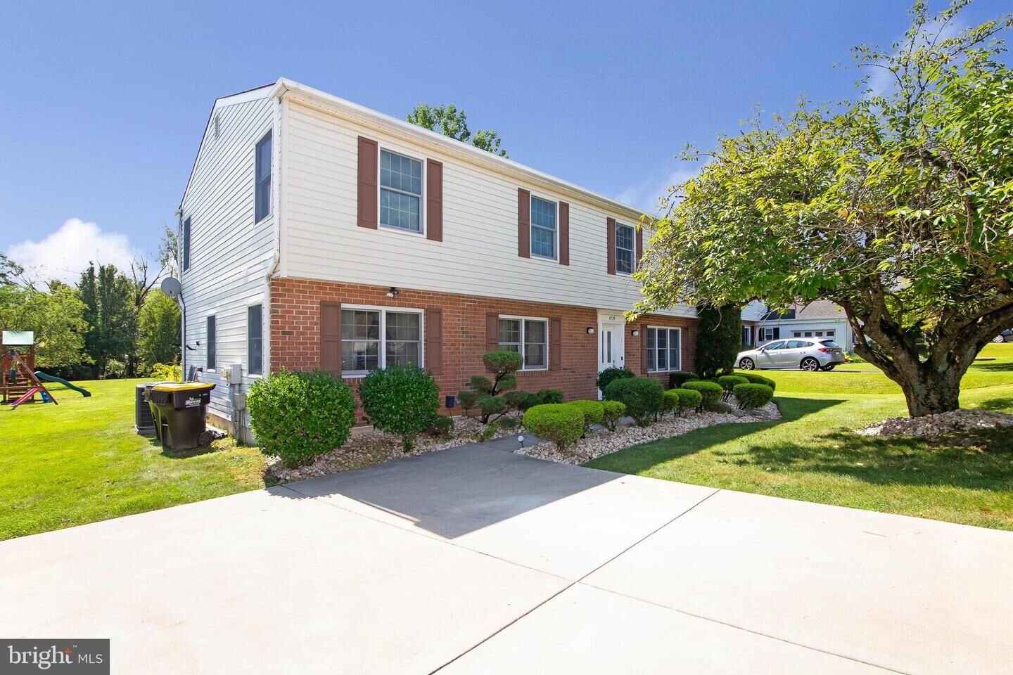 Property Photo: 4739 Fredonia Place PA 19020