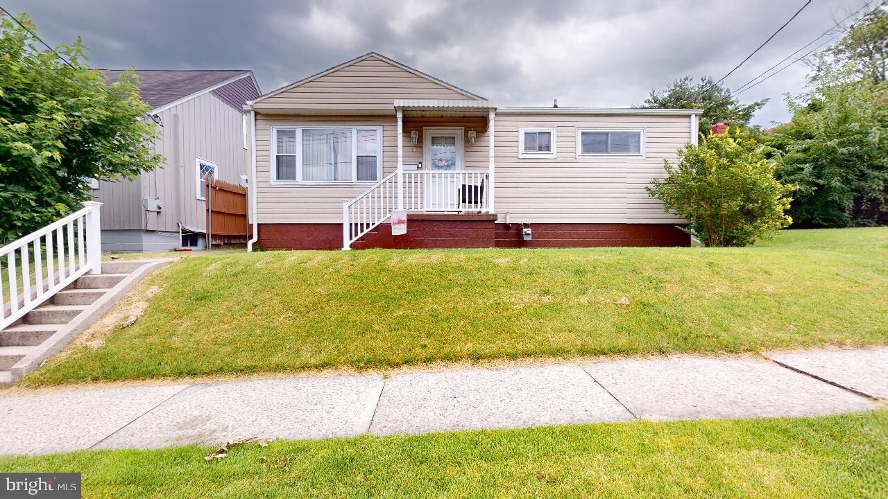 Property Photo:  161 D Street  WV 26726 