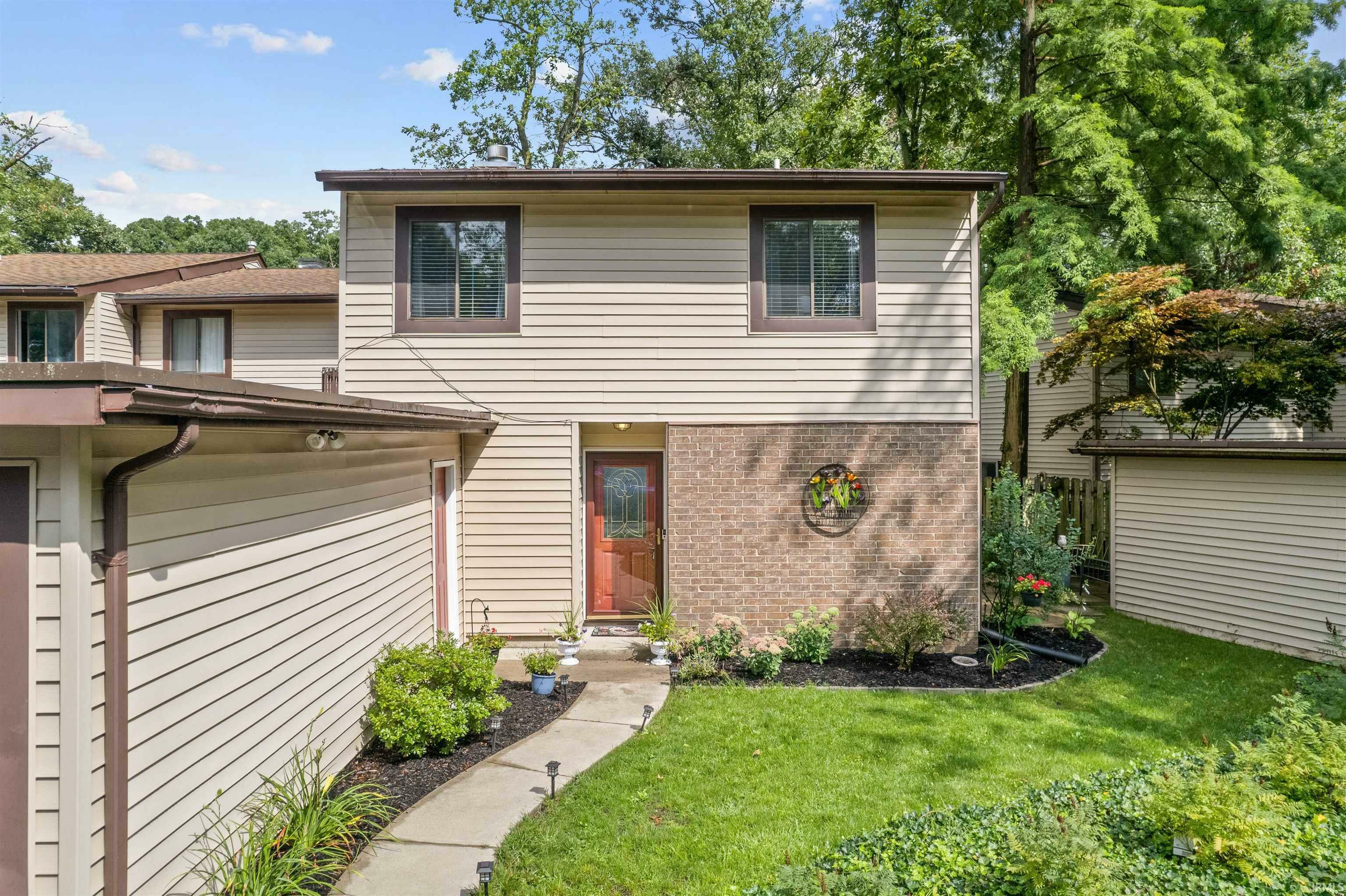 Property Photo:  5072 Stellhorn Road  IN 46815-5054 
