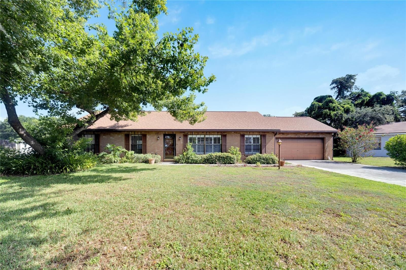 Property Photo:  118 Mary Kay Court  FL 33511 