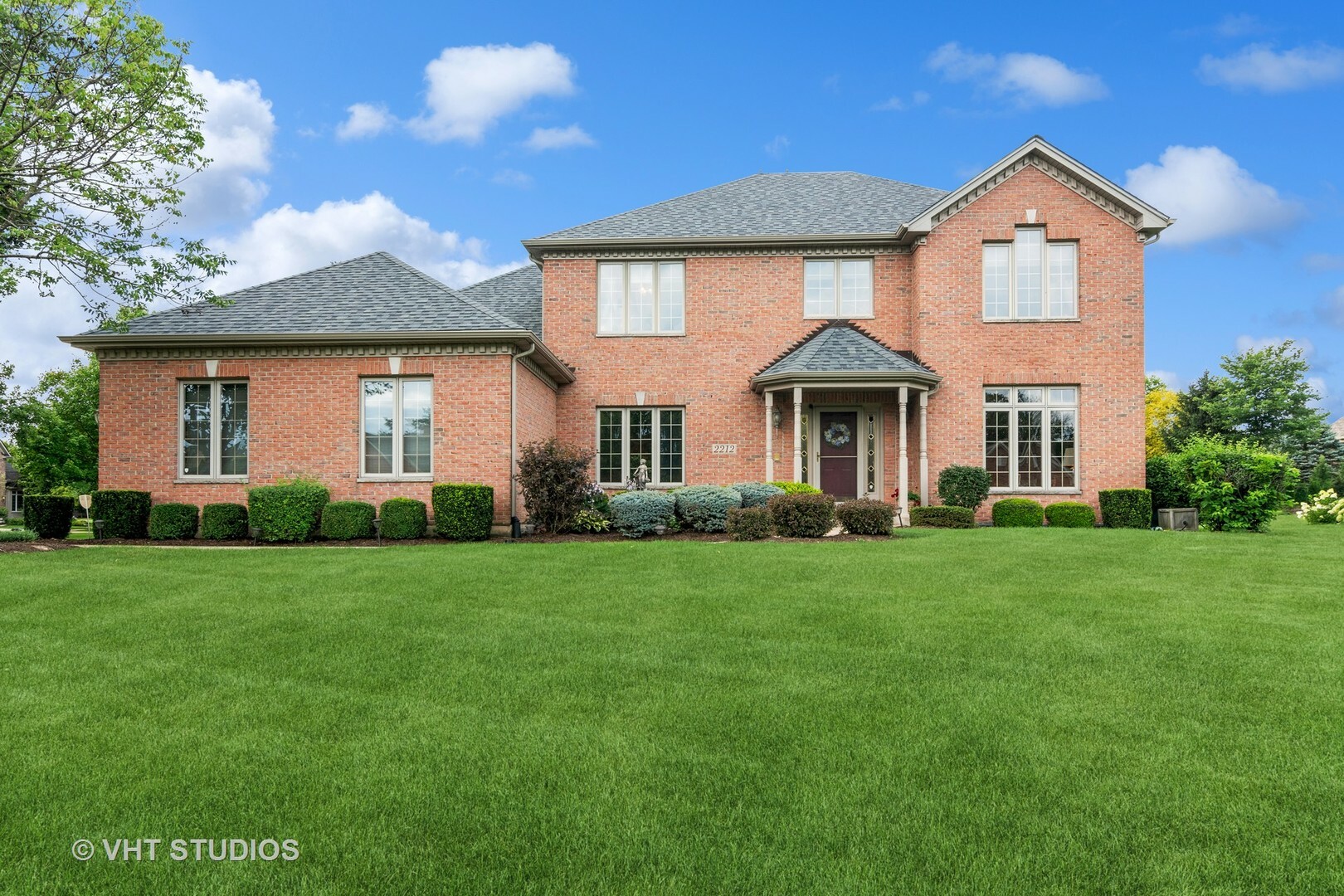 Property Photo:  2212 Big Woods Drive  IL 60510 