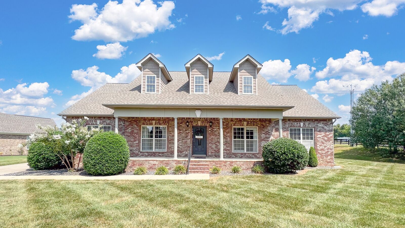Property Photo: 100 Pacific Ave TN 37160