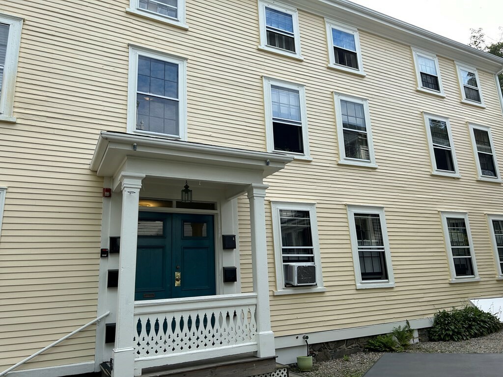 Property Photo:  45 Washington St. 4  MA 01945 