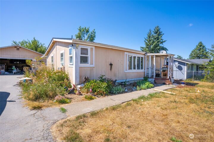 3 bed Napavine home for sale 535 3rd Street NW, Napavine, WA 98532