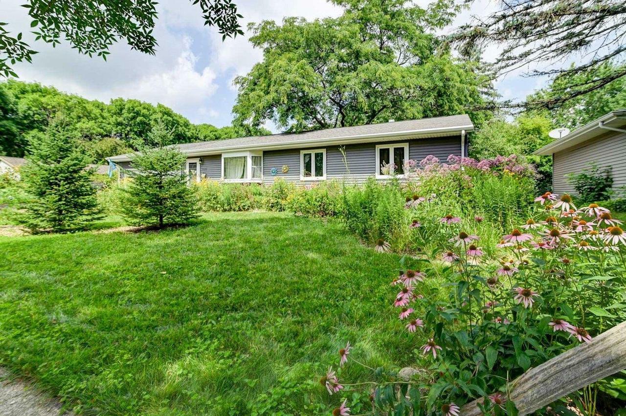 Property Photo:  6006 Barton Road  WI 53711 