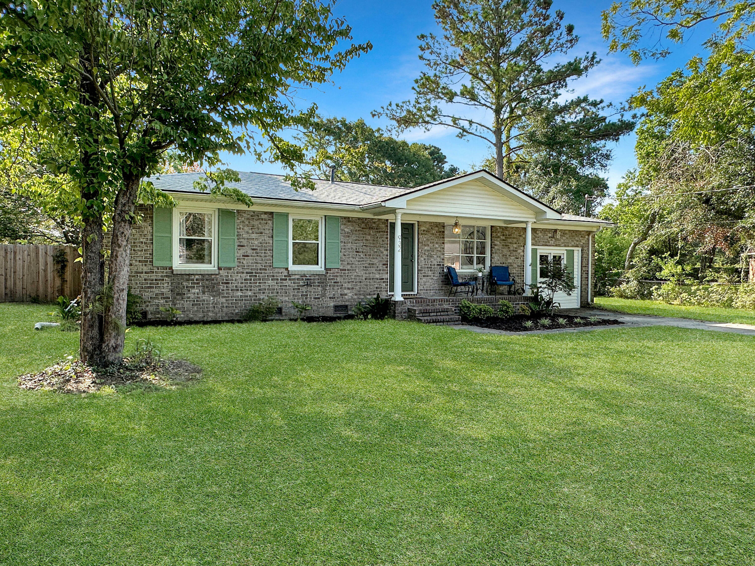 Property Photo:  932 Hood Street  SC 29412 