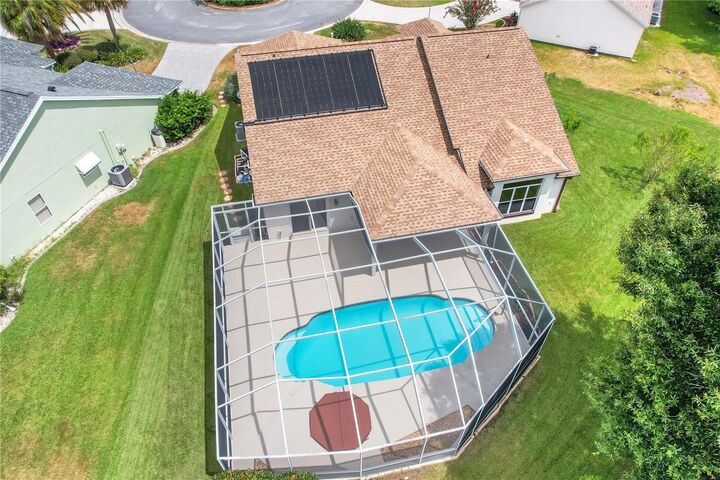 Property Photo: 601 Catalina Court FL 32159