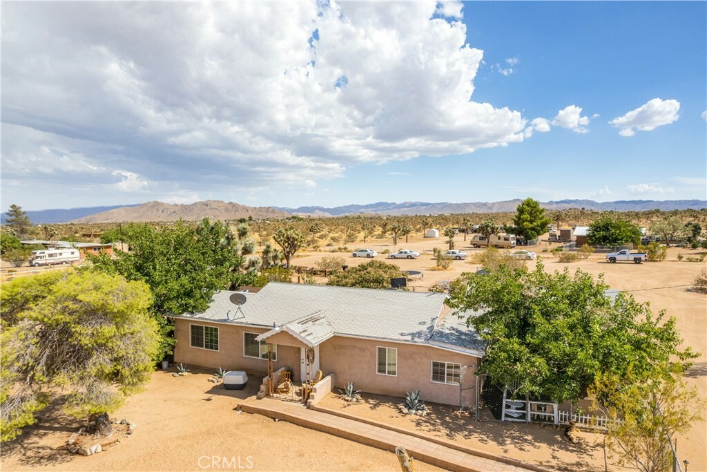 Property Photo:  58711 Sunny Sands Drive  CA 92284 