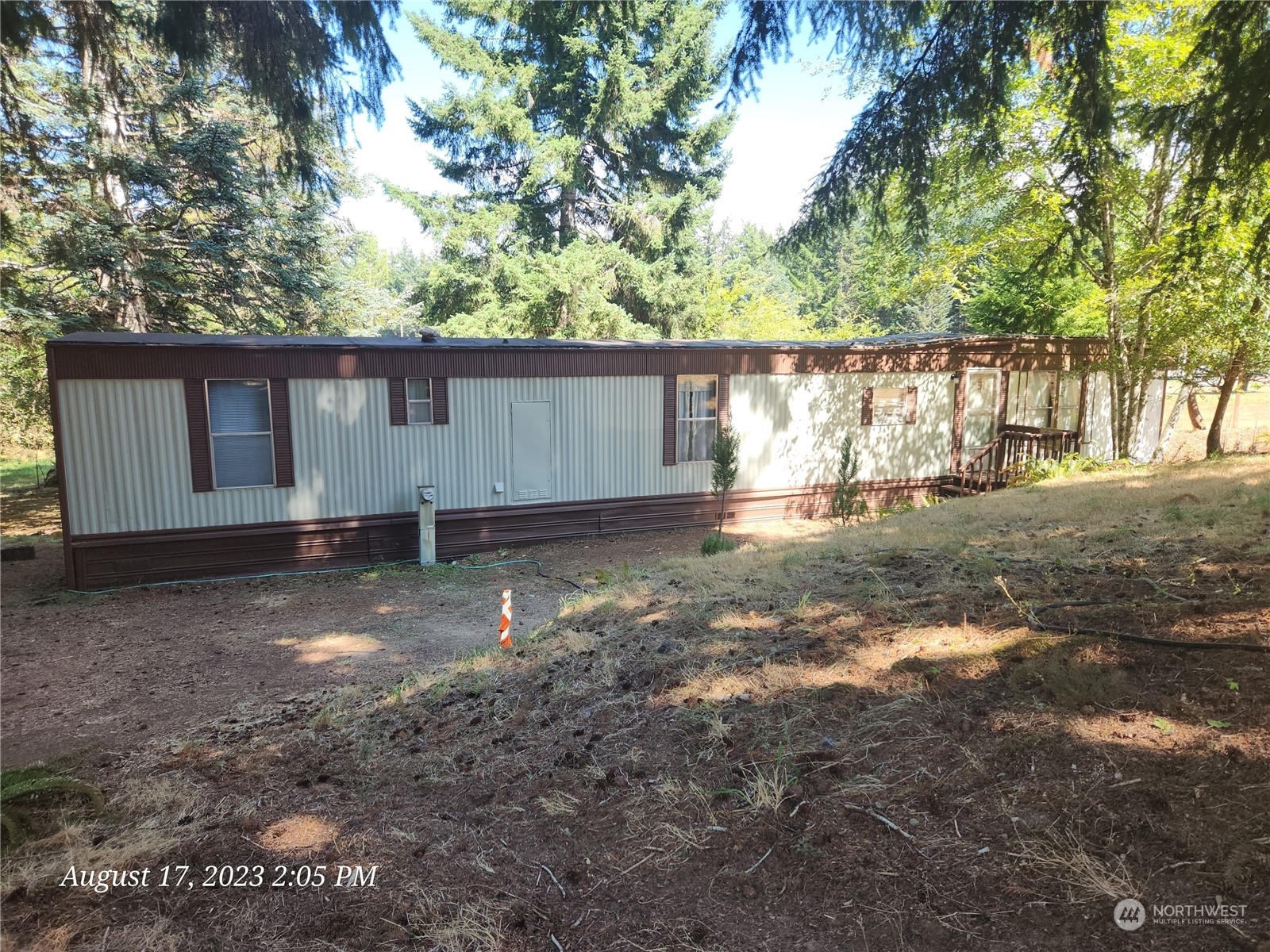 Property Photo:  70 SE Barberry Court  WA 98584 