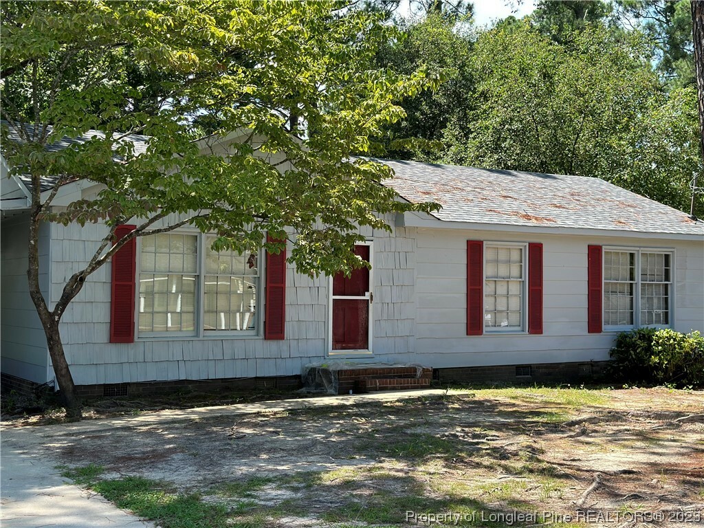 Property Photo:  1615 Morehead Avenue  NC 28303 