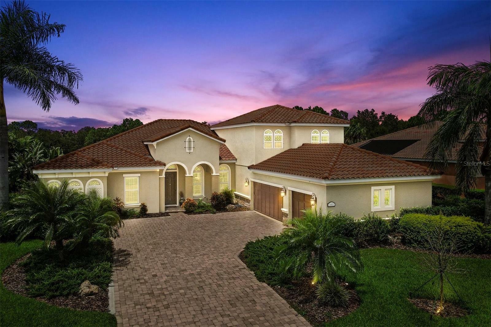 Property Photo: 16805 1st Avenue E FL 34212