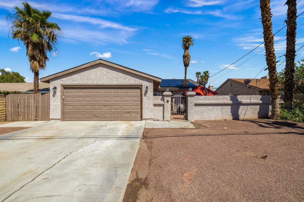 Property Photo: 43360 Texas CA 92211