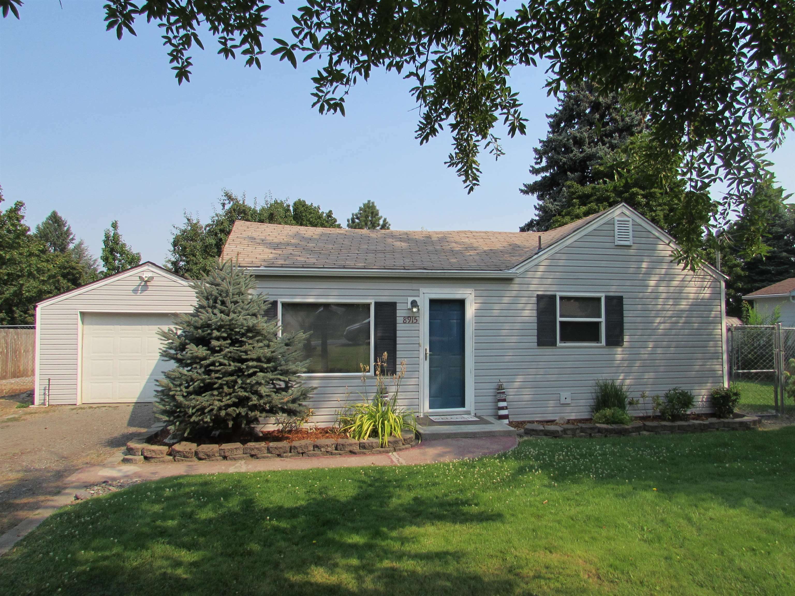 Property Photo: 8915 E Cataldo Ave WA 99212