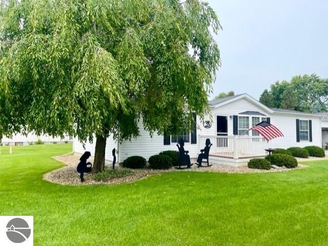 Property Photo:  7691 Pinecrest Lane  MI 48880 