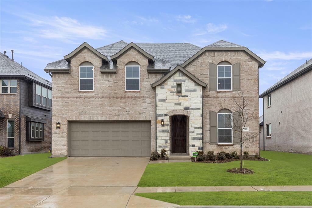 Property Photo:  812 Forest Glen Drive  TX 75409 