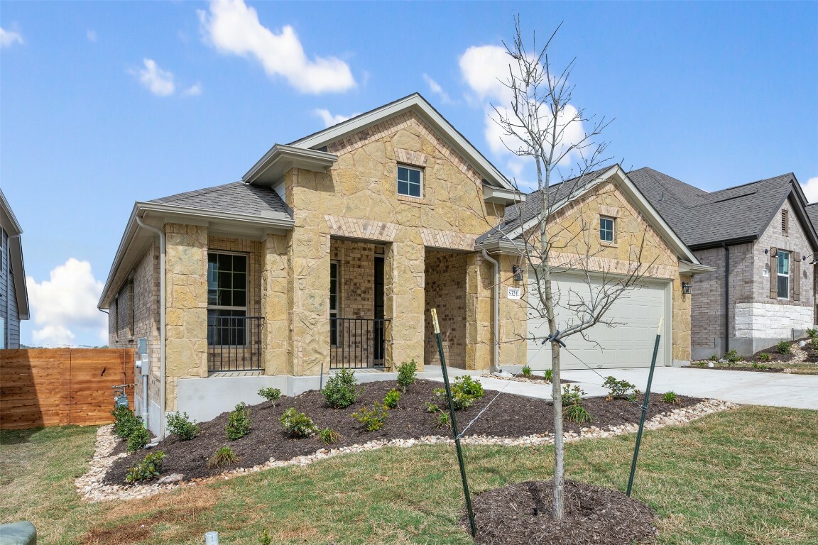 Property Photo:  8321 Grenadier Drive  TX 78738 