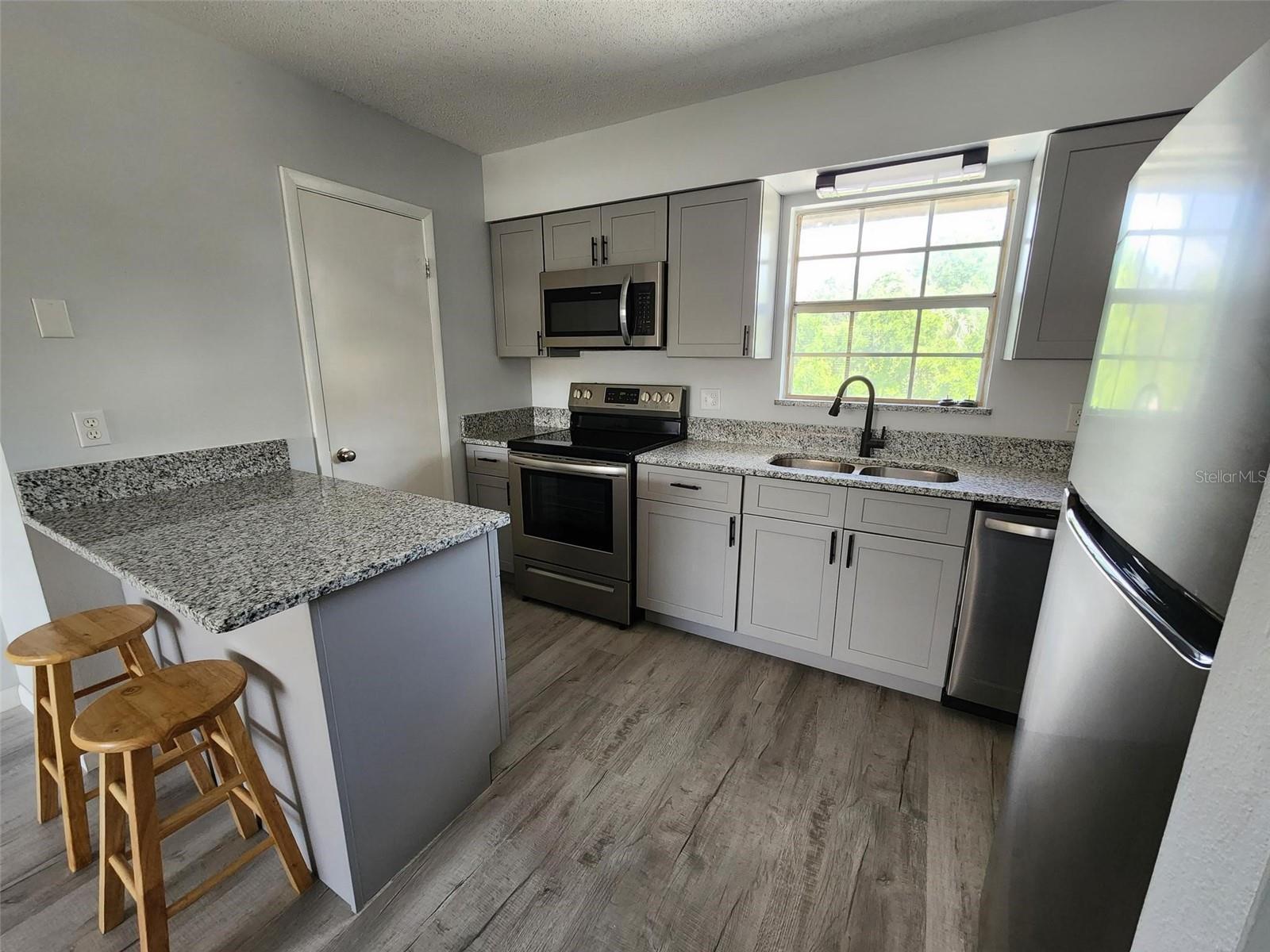 Property Photo: 1100 E Caroline Street 209 FL 32778