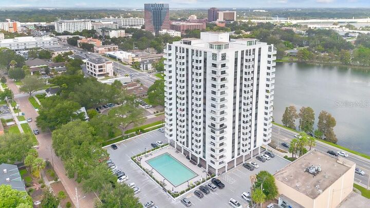 Property Photo:  400 E Colonial Drive 102  FL 32803 