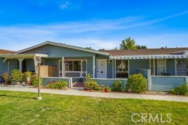 Property Photo:  19221 Avenue Of The Oaks B  CA 91321 