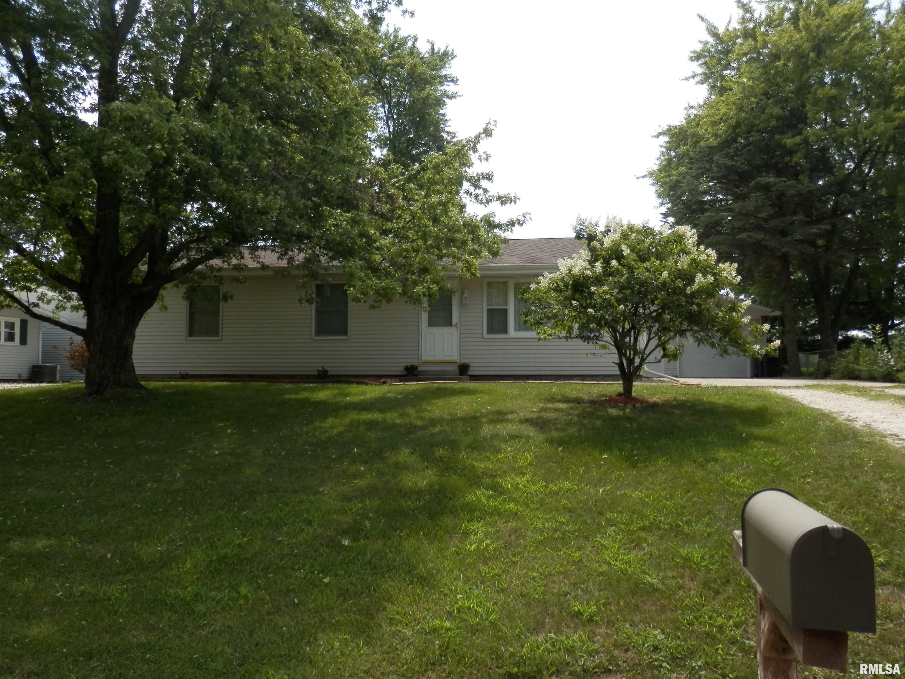 Property Photo:  158 Lakeview Drive  IL 61488-0000 