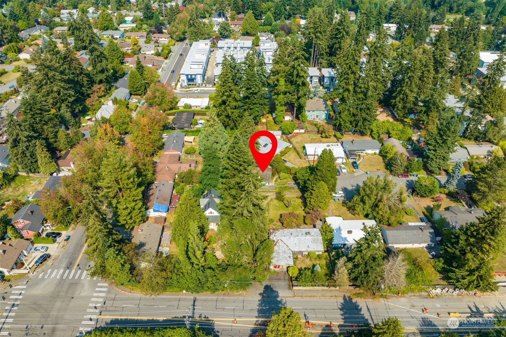 Property Photo:  2112 N 146th Street  WA 98133 