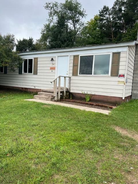 6537 State St  Newberry MI 49868 photo