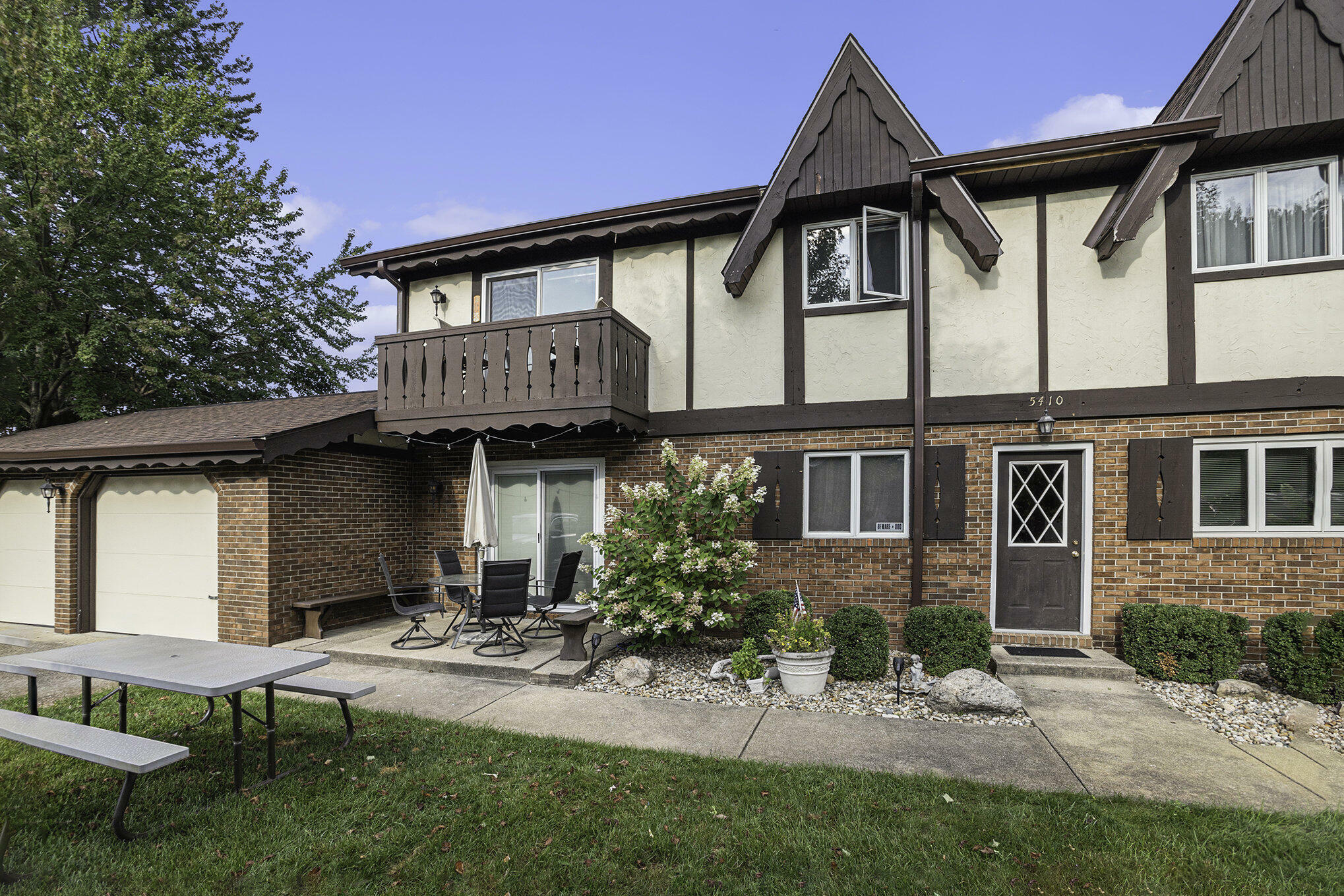 5410 Country Aire Drive  Coloma MI 49038 photo