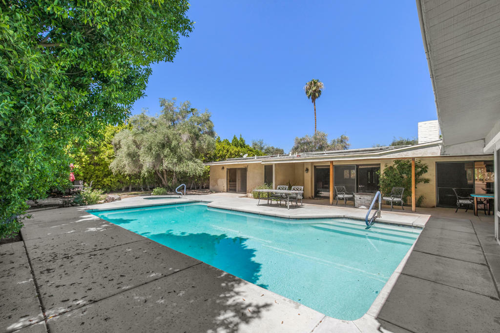 Property Photo: 73307 Bursera Way CA 92260