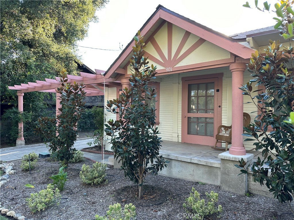 Property Photo:  901 N Indian Hill Boulevard  CA 91711 