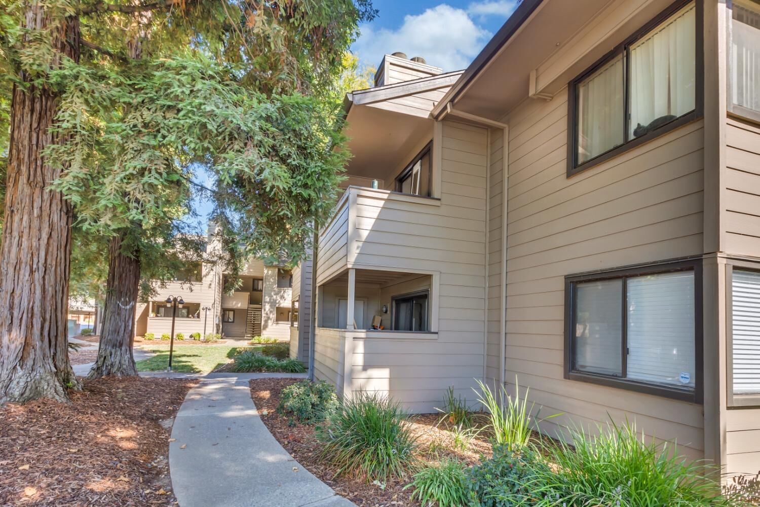 Property Photo: 3715 Tallyho Drive 174 CA 95826