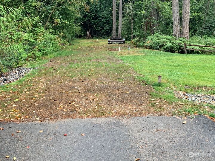 Property Photo:  15246 NE 195th Street  WA 98072 