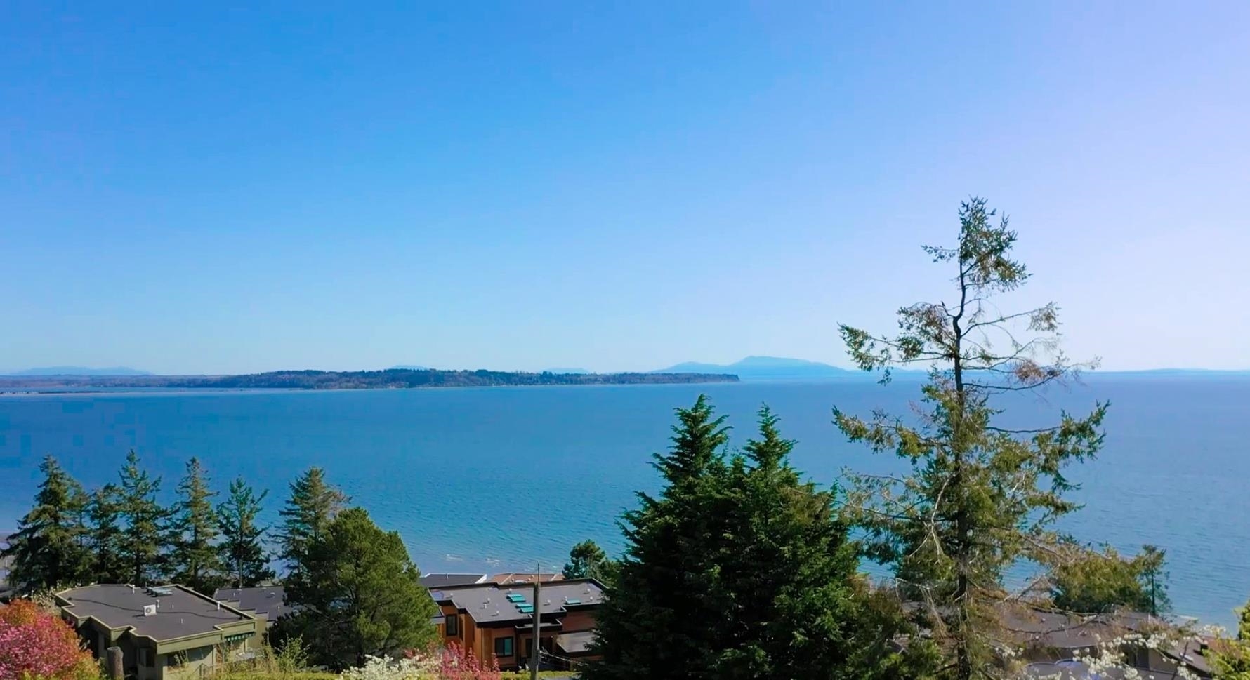 Property Photo: 14460 Malabar Crescent BC V4B2Y6