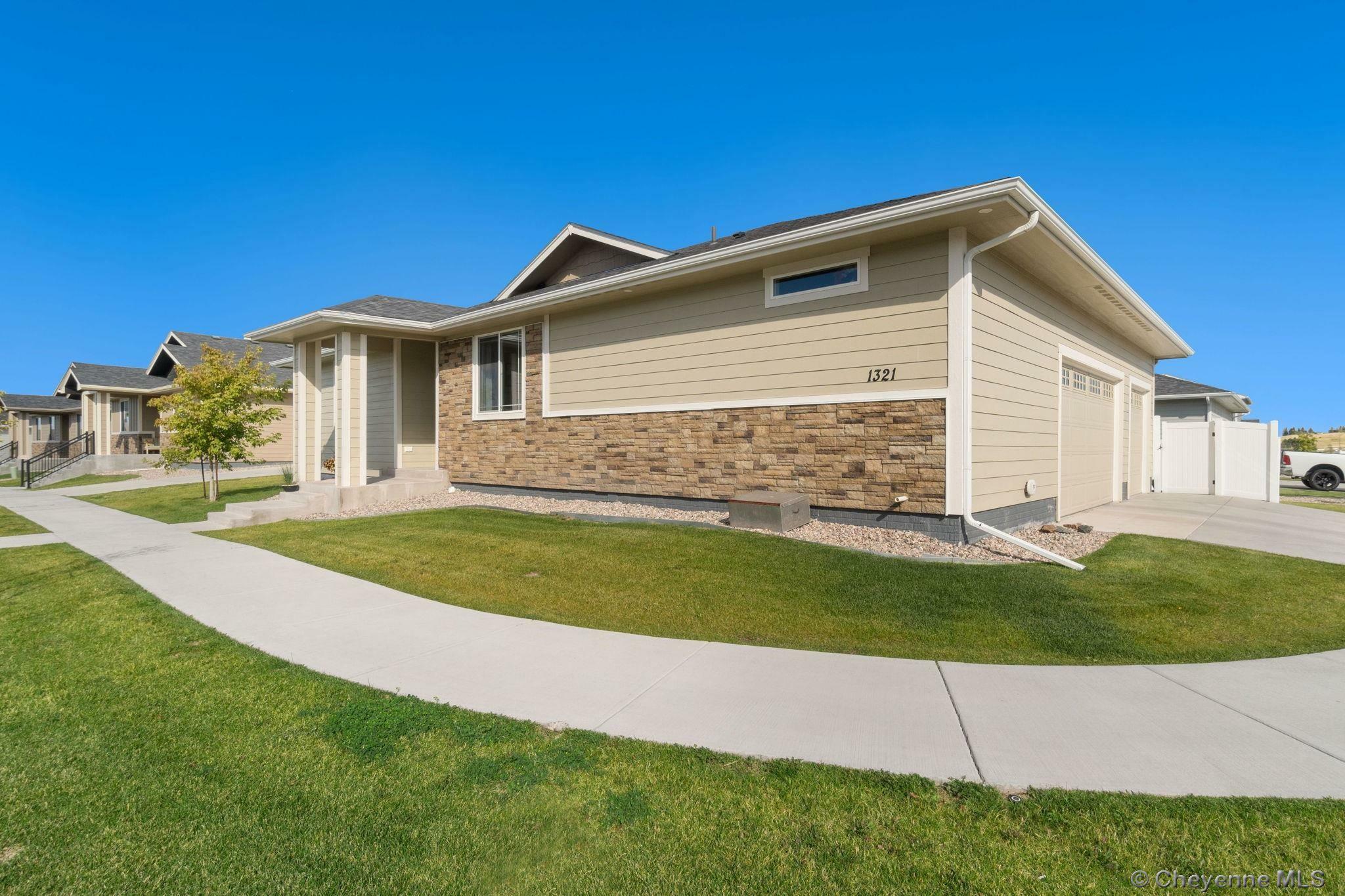 Property Photo: 1321 Alyssa Way WY 82009