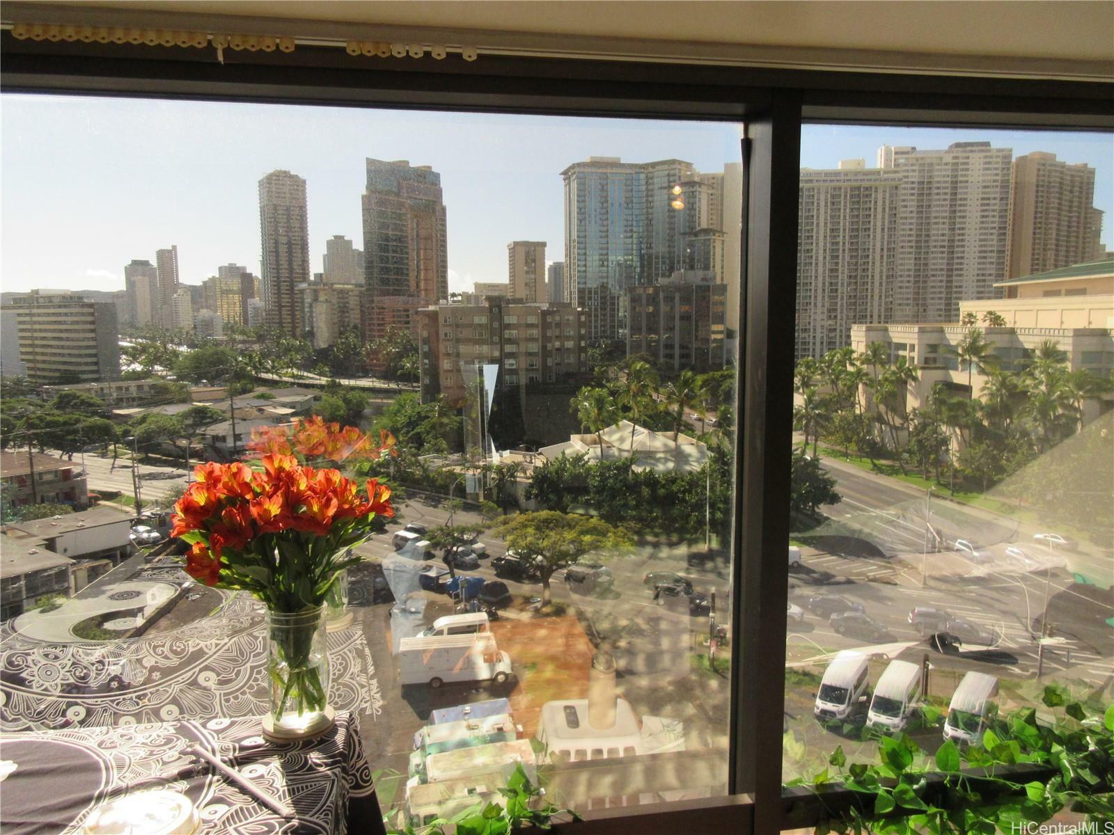 Property Photo:  1750 Kalakaua Avenue 1006  HI 96826 