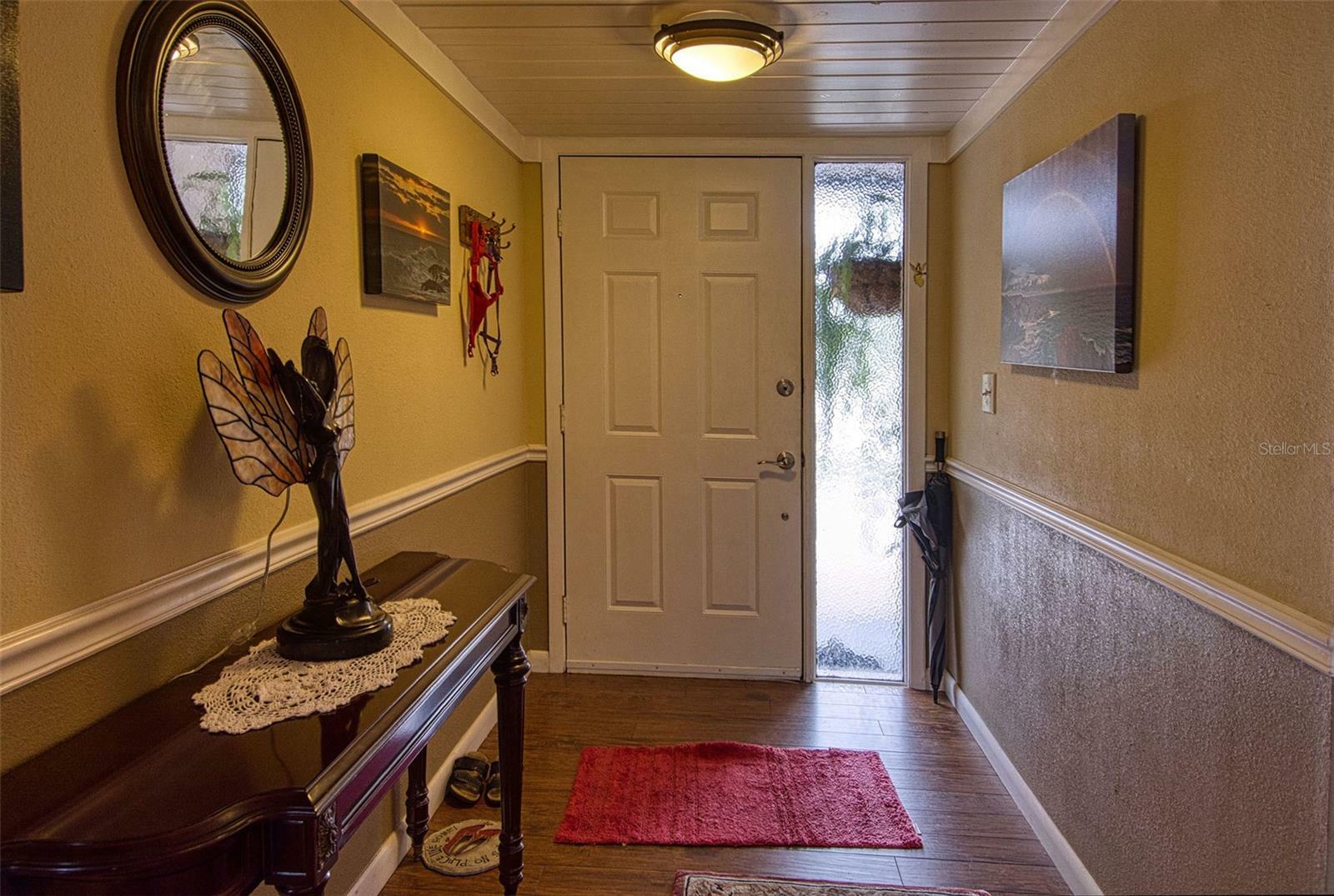 Property Photo:  854 Trailwood Court  FL 34684 