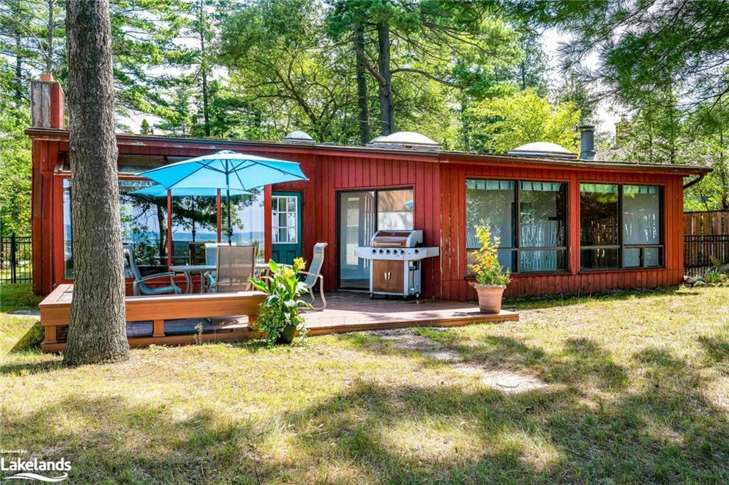 156 Santos Lane  Wasaga Beach ON L9Z2M1 photo