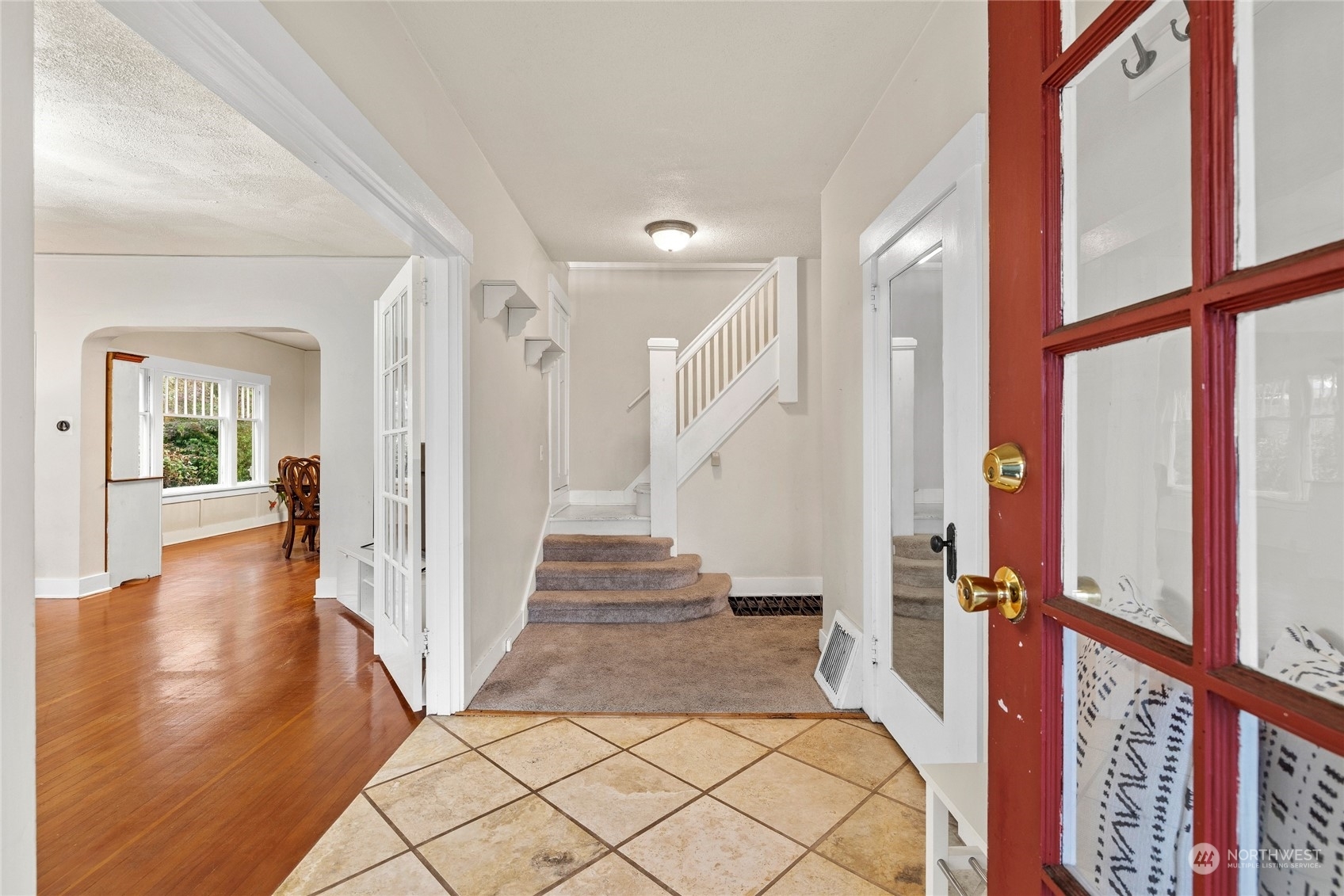 Property Photo: 7608 E Casino Road WA 98203