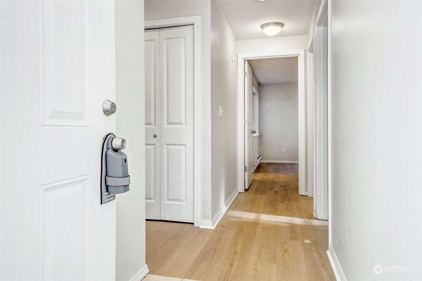 Property Photo: 11527 Highway 99 E106 WA 98204