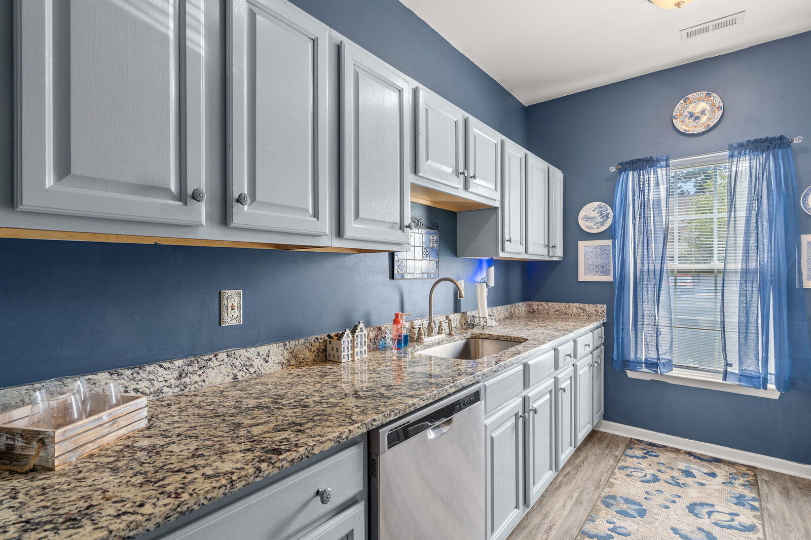 Property Photo:  148 Pineshadow Drive  SC 29445 