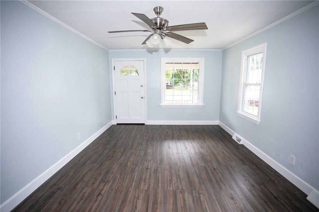 Property Photo: 1270 E 28th Street PA 16504