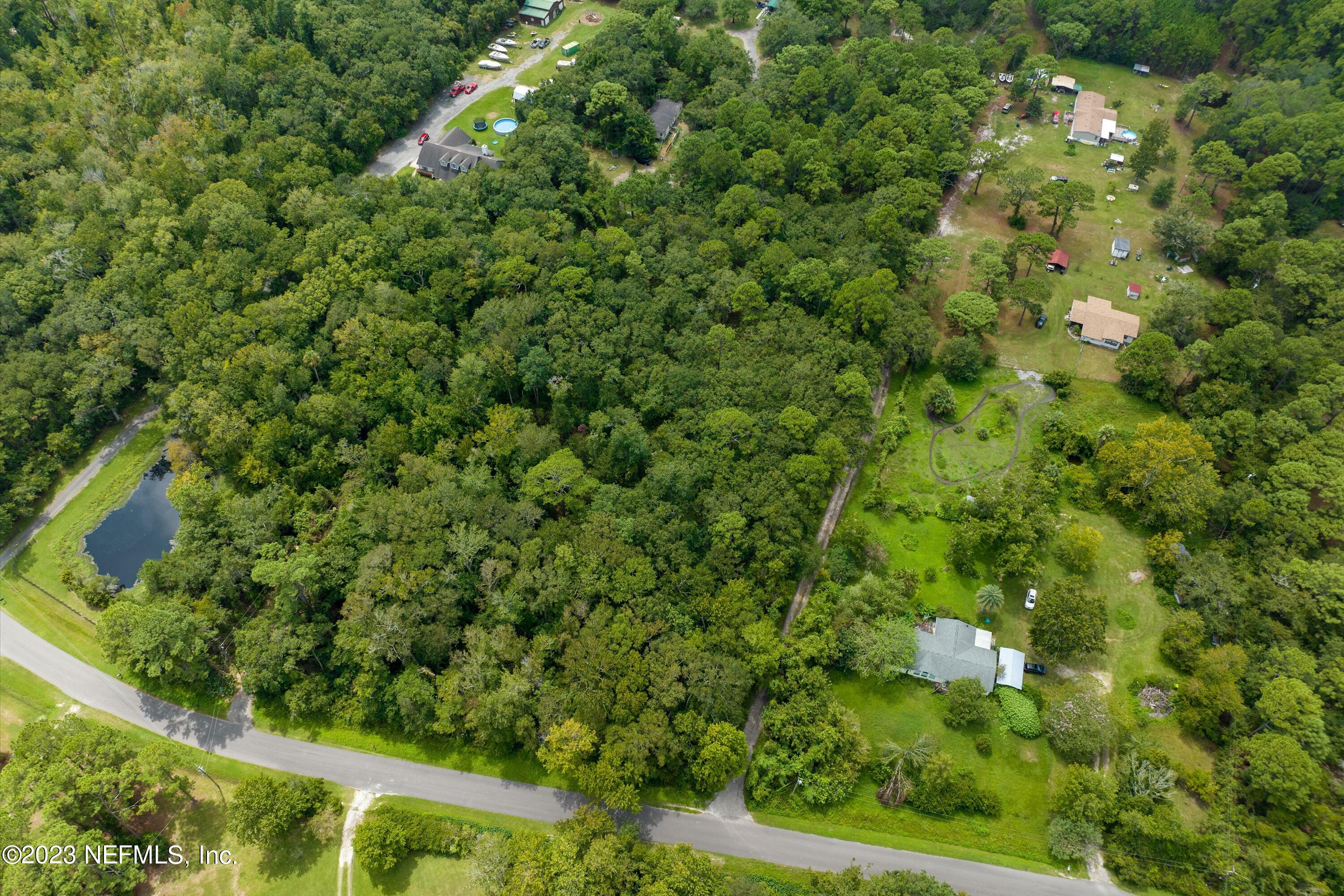 Property Photo: 0 Rainbow Acres Rd FL 32034