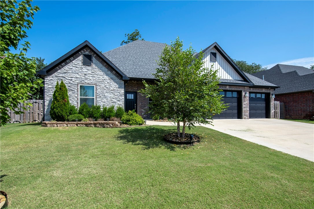 4304 SW Plumley Avenue  Bentonville AR 72713 photo