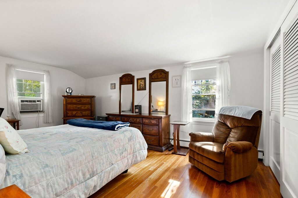 Property Photo:  6 Windsor Rd  MA 02180 