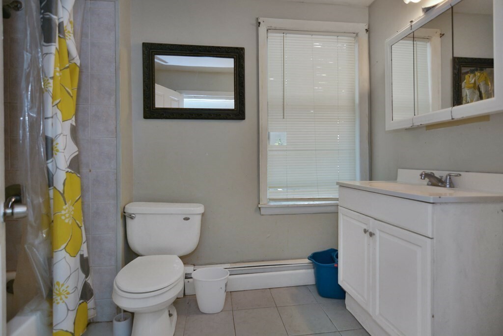 Property Photo: 174 Willow St MA 01841