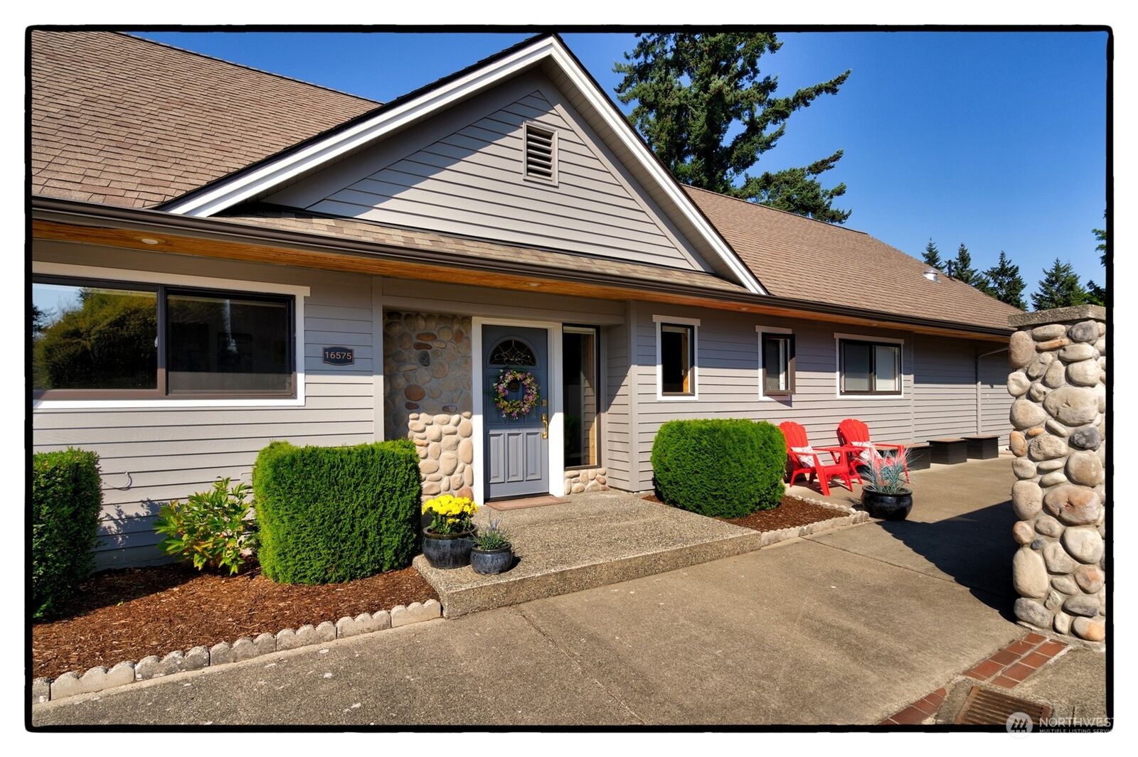 Property Photo: 16575 Green Lane WA 98233