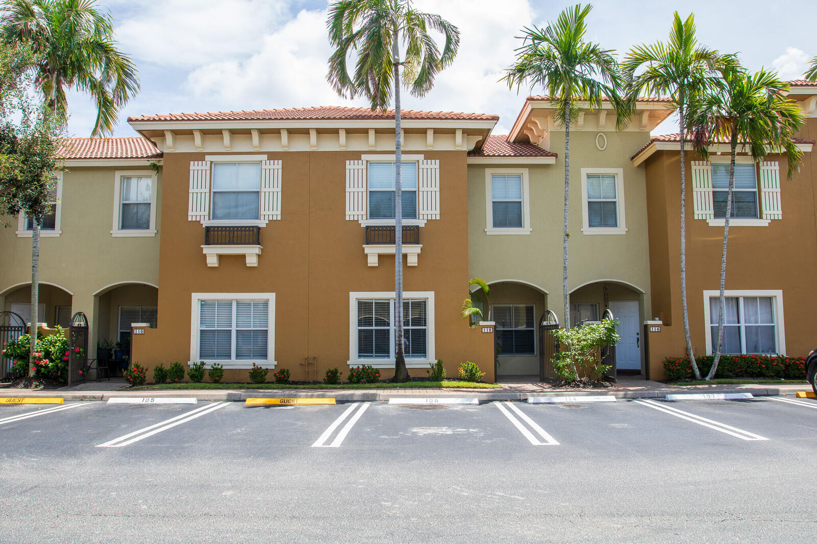 Property Photo:  112 Lake Monterey Circle  FL 33426 