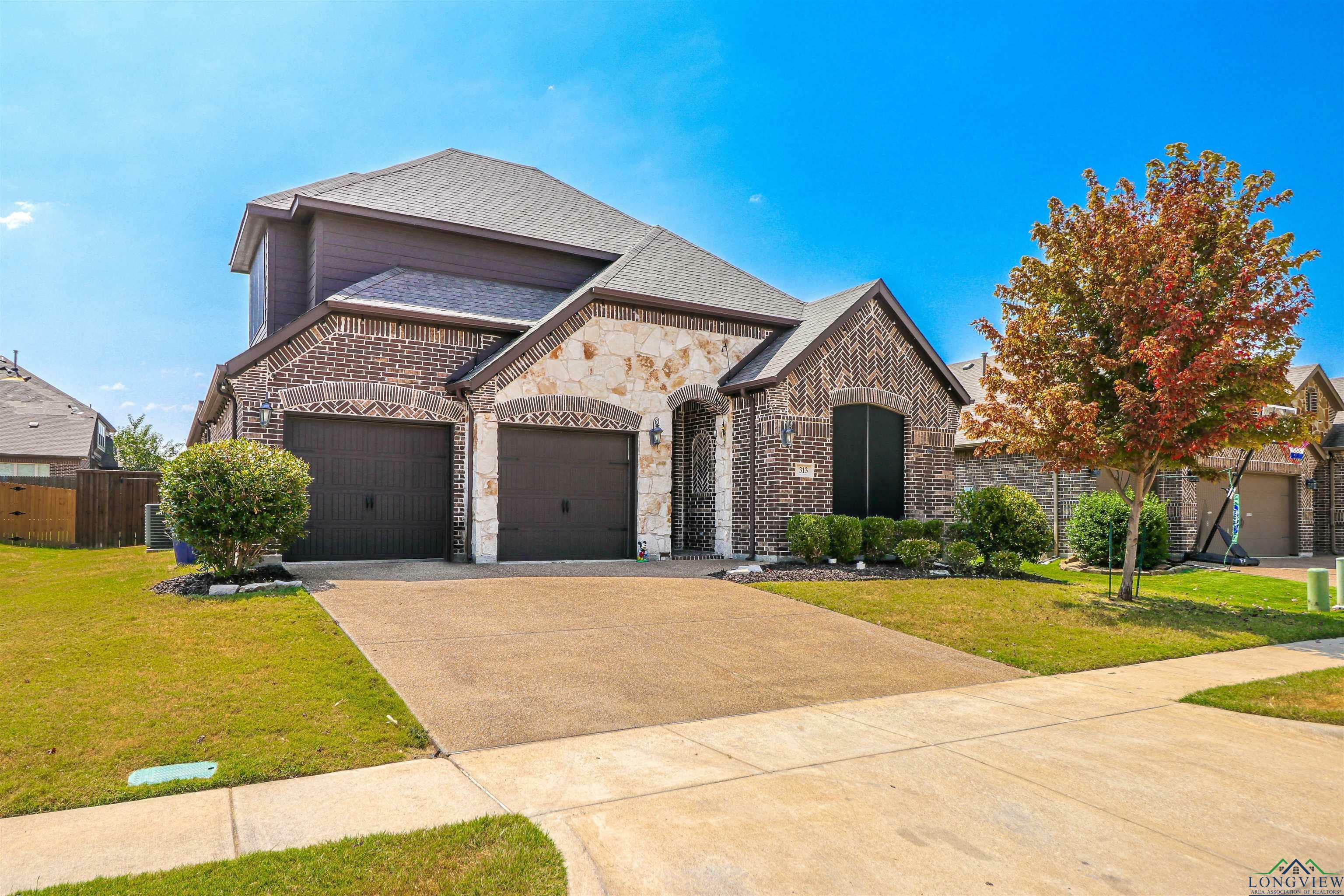 Property Photo:  313 Nixon  TX 75087 