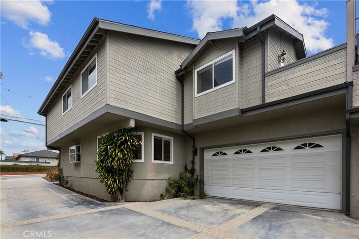 Property Photo: 2312 Marshallfield Lane A CA 90278