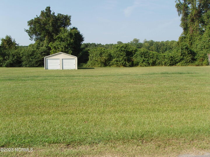 Property Photo: 11 11 Mullen Court NC 27944