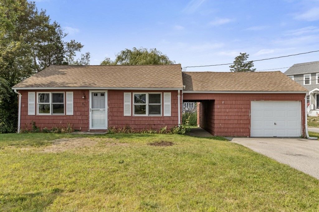 Property Photo: 84 Ridge Rd MA 02050
